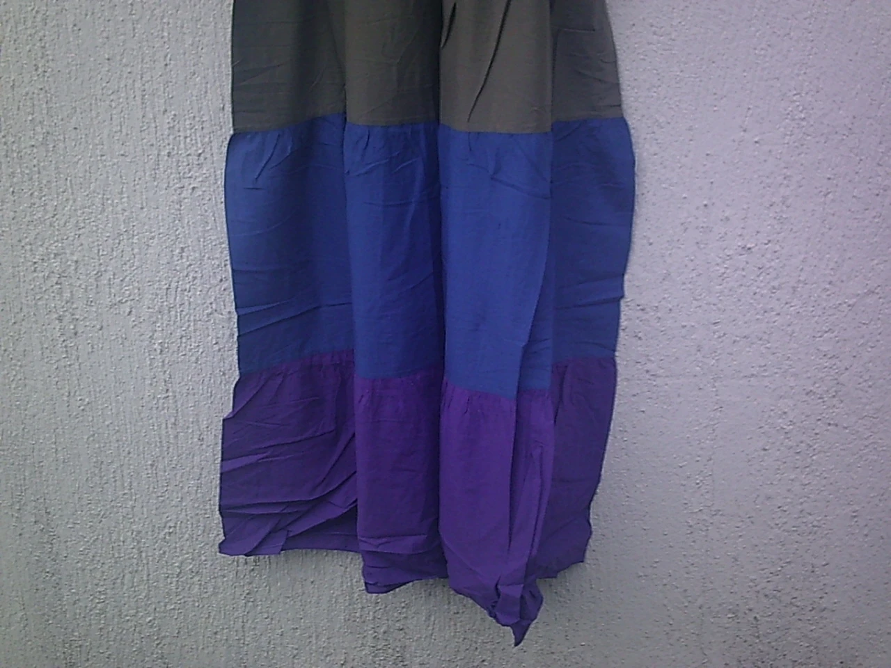 Long dress with flared bottom, 5 panels/multi-colored bands, 5 colors, size T.L tag – photo 7